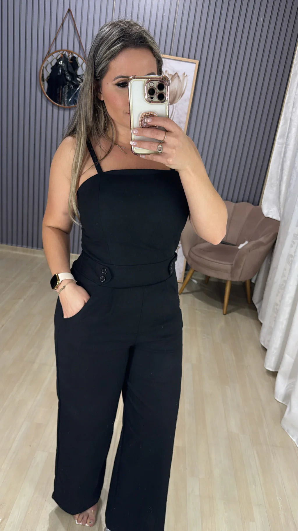 Macacão Linha Mirela