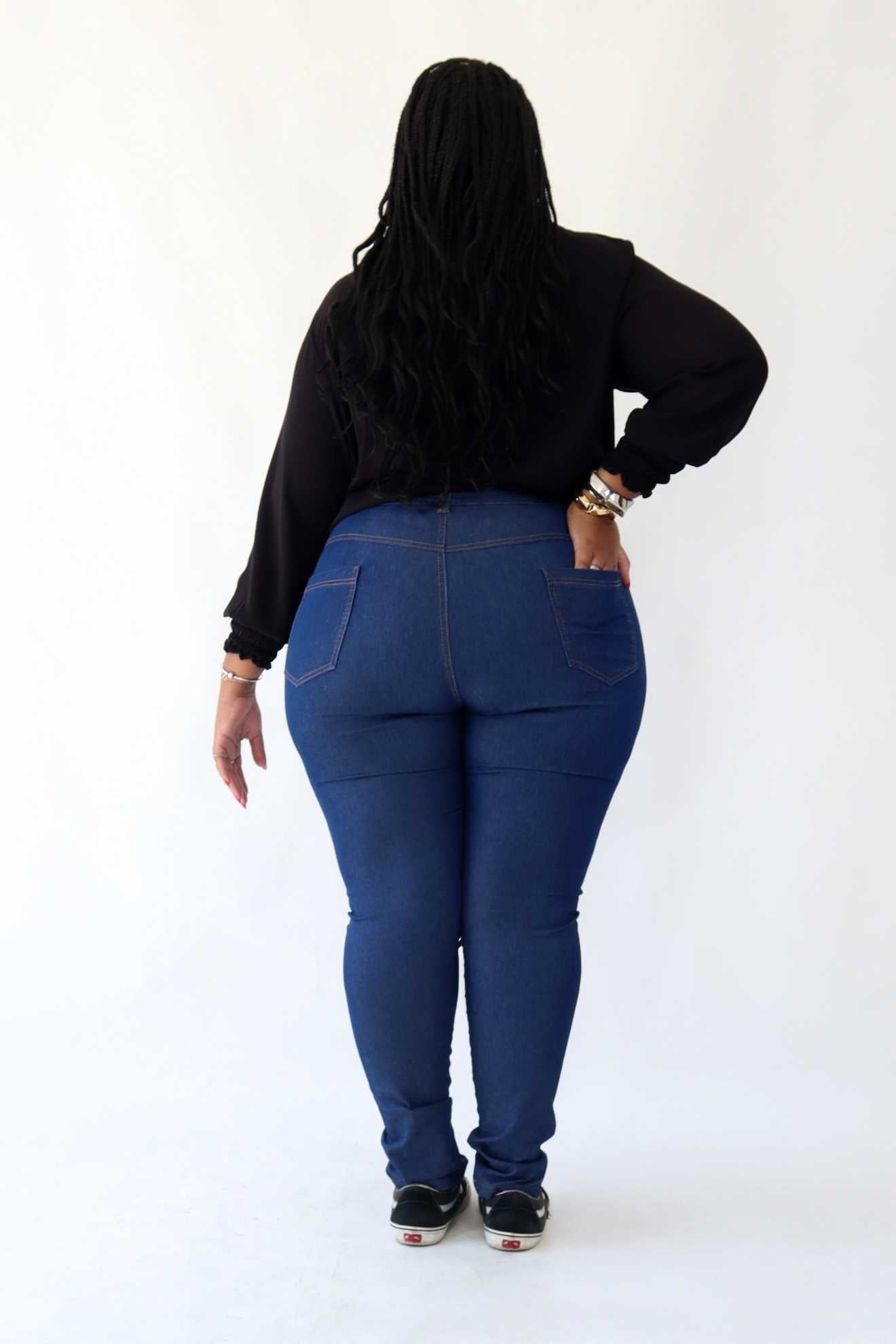 Calça Jeans Skinny Lavagem Média