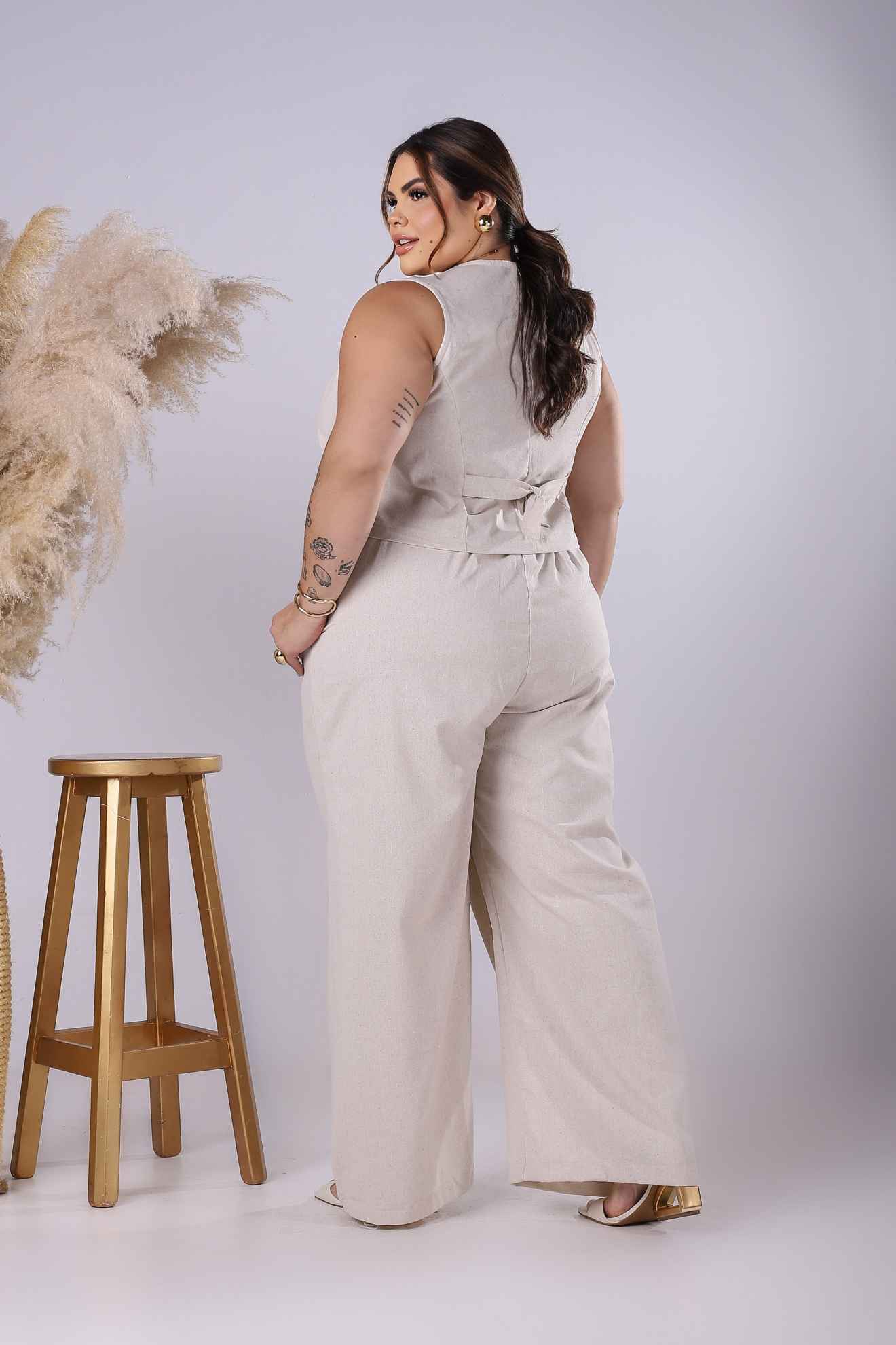 Calça Pantalona de Linho com Pregas