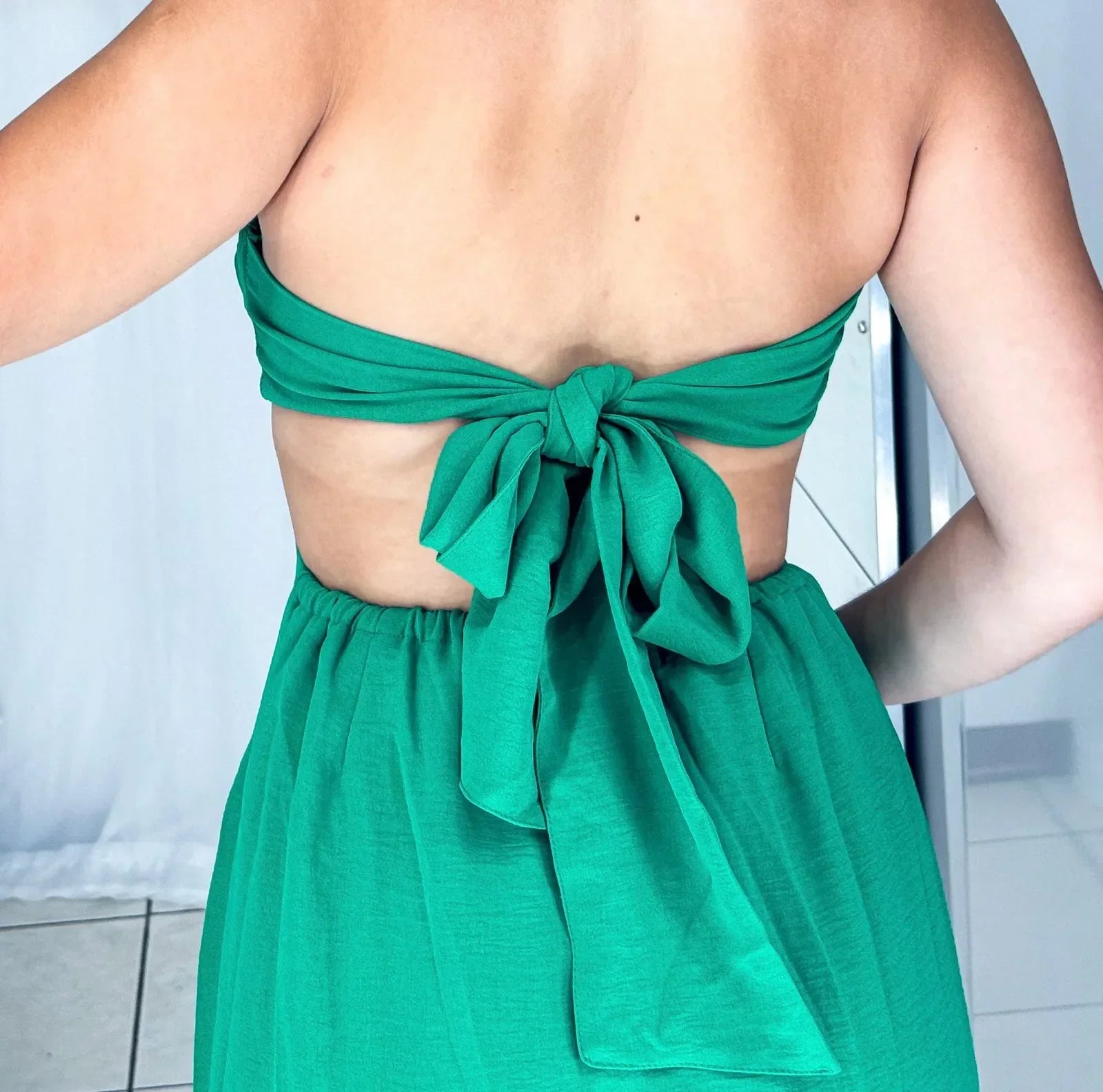 Vestido Midi Com Aberturas e Fenda Jade