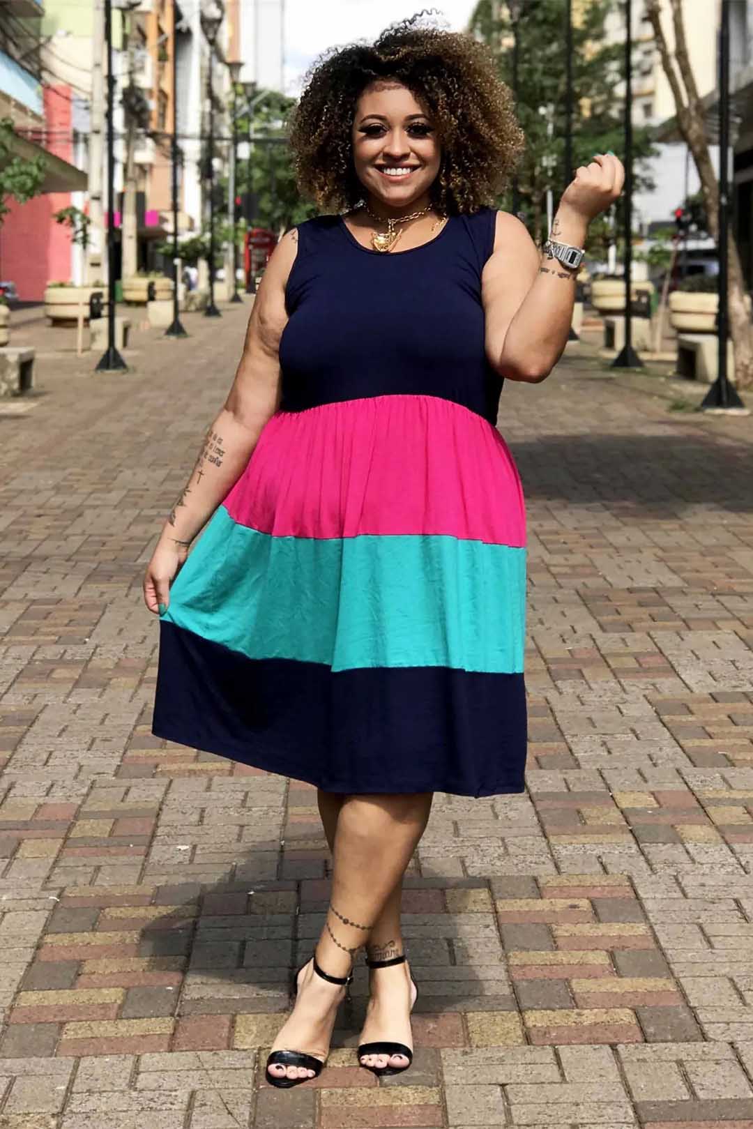 Vestido Regata Alça Larga Três Babados